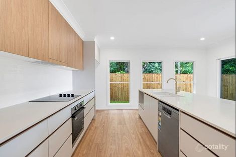 Property photo of 6 Lapwing Place Smithfield QLD 4878