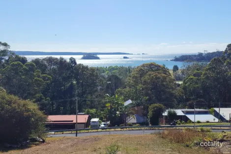 Property photo of 42 Catalina Drive Catalina NSW 2536