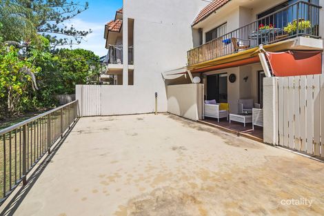 Property photo of 2/37 Australia Avenue Broadbeach QLD 4218