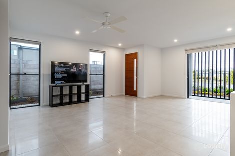 50 SPITFIRE BANKS DR, PELICAN WATERS, QLD 4551