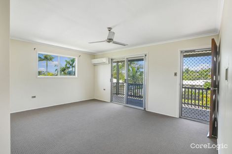 Property photo of 11 Penda Avenue New Auckland QLD 4680
