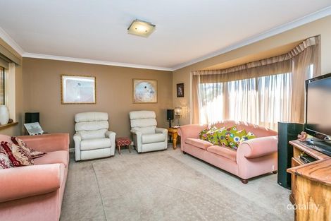 Property photo of 6 Seneca Gardens Joondalup WA 6027