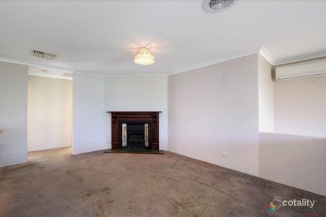 Property photo of 30 Warda Crescent Forrestfield WA 6058