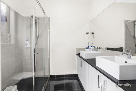 Property photo of 19 San Cristobal Pass Epping VIC 3076