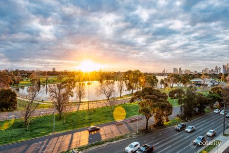 Property photo of 203/77 Queens Road Melbourne VIC 3004
