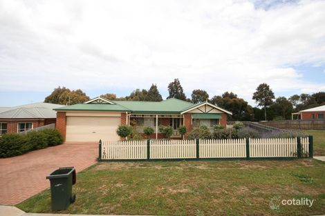 21 Molesworth Dr, Highton, VIC 3216