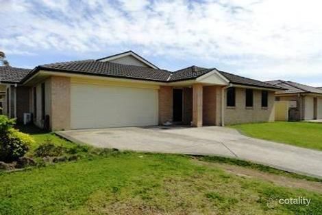 Property photo of 2/80 Ferraby Drive Metford NSW 2323