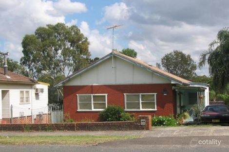 516 Henry Lawson Dr, East Hills, NSW 2213