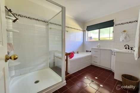 Property photo of 18 Pioneers Parade Stanthorpe QLD 4380