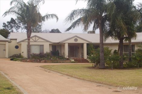 Property photo of 6 Lakeside Drive Cabarita VIC 3505