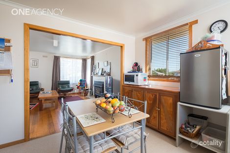 Property photo of 6 Stammers Place Shorewell Park TAS 7320