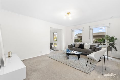 Property photo of 30 Greenock Crescent Wantirna VIC 3152