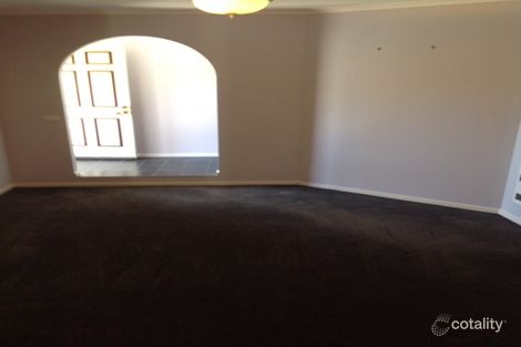 Property photo of 21 Southwell Place Karabar NSW 2620