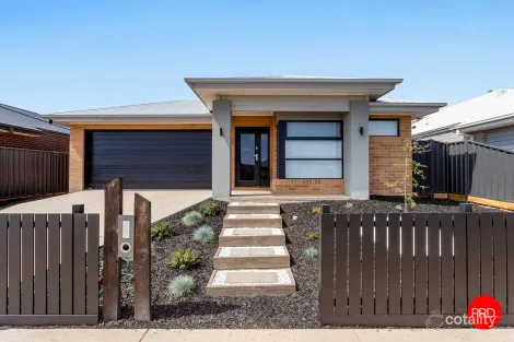 26 Kingsley Prom, Huntly, VIC 3551