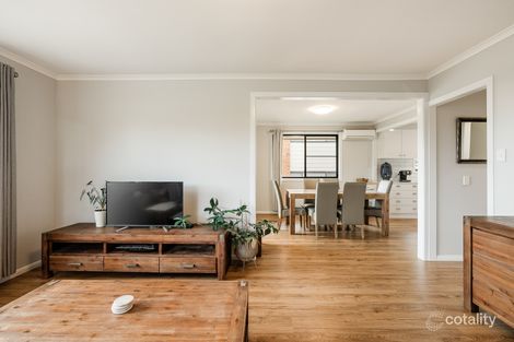 Property photo of 21 Martini Street Mount Lofty QLD 4350