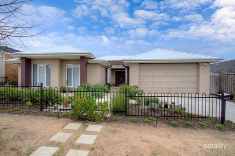 7 Cedarwood Cres, Berwick, VIC 3806