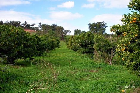 26 Wallaroo Dr, Chittering, WA 6084