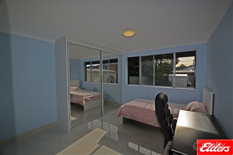 Property photo of 17 Carinda Street Ingleburn NSW 2565