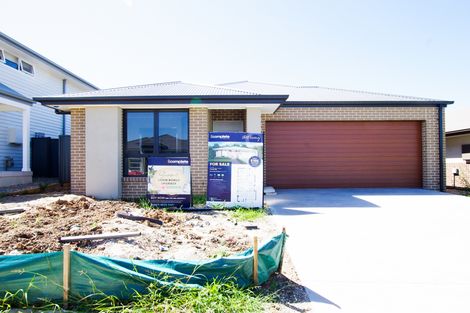 Property photo of 8 Sand Hill Rise Cobbitty NSW 2570