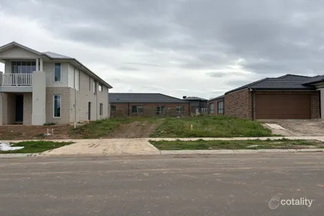 11 Barlow St, Officer, VIC 3809