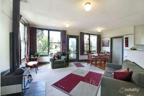 Property photo of 22 Byron Street Carnegie VIC 3163