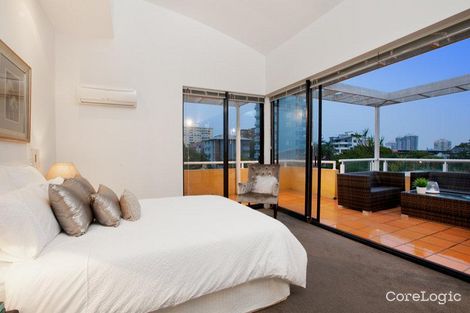 Property photo of 218 Bowen Terrace New Farm QLD 4005