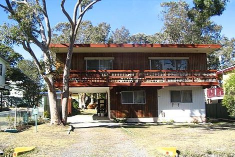 33 Queens Rd, Lake Munmorah, NSW 2259
