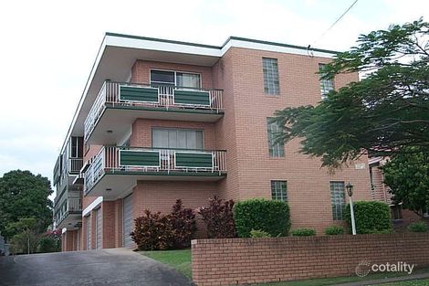 26 Swain St, Holland Park West, QLD 4121