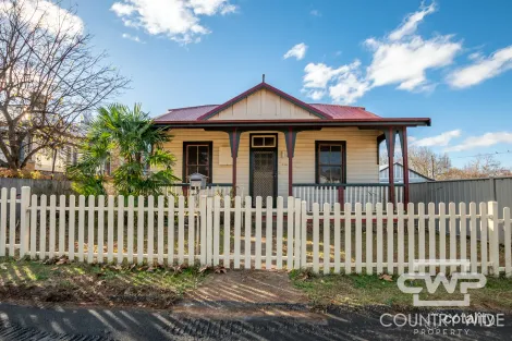 114 Bourke St, Glen Innes, NSW 2370