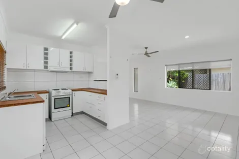 Property photo of 4 Queenscliff Close Kewarra Beach QLD 4879