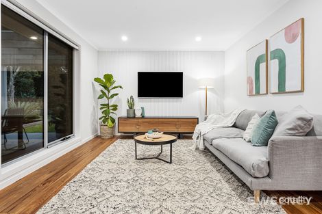 Property photo of 10 Peppermint Court Altona Meadows VIC 3028