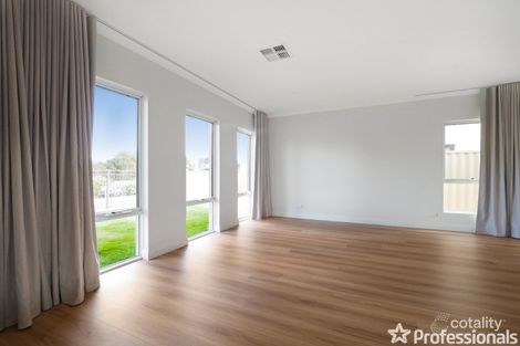 Property photo of 79 Cosimo Drive Woodvale WA 6026