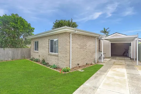 19 Banks Cl, Bateau Bay, NSW 2261