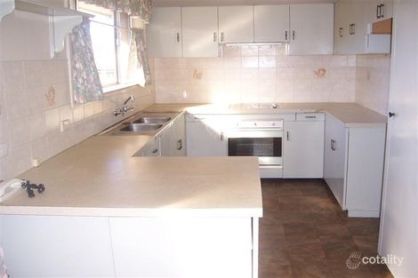 Property photo of 4 Crinoline Street Crestwood NSW 2620