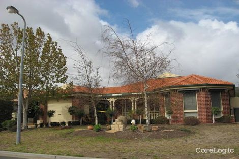 Property photo of 9 Lily Drive Sydenham VIC 3037