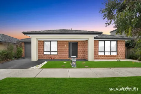 4 Ainsley Rd, Thornhill Park, VIC 3335