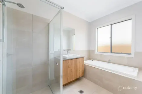 Property photo of 41 Adelaide Street Cranley QLD 4350