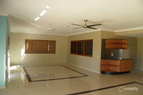 Property photo of 9 Fairway Drive Meadowbrook QLD 4131