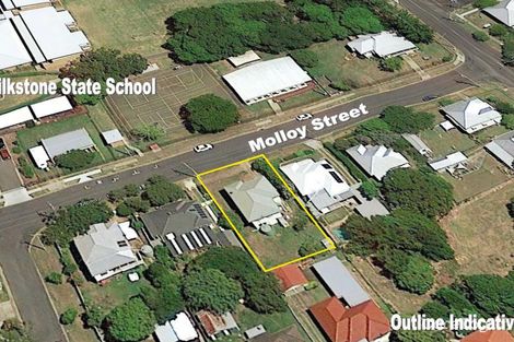 Property photo of 3 Molloy Street Silkstone QLD 4304