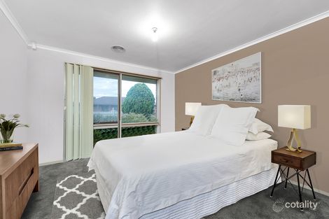 Property photo of 17 Cumming Drive Hoppers Crossing VIC 3029