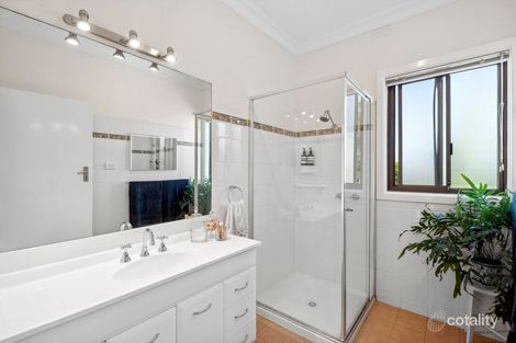 Property photo of 39 Malcolm Street Bell Park VIC 3215