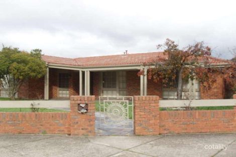 70 Cairns Rd, Hampton Park, VIC 3976