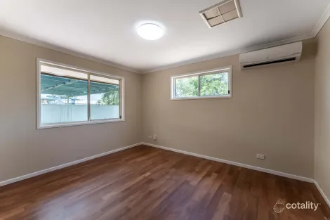 Property photo of 13 Egan Street Emerald QLD 4720