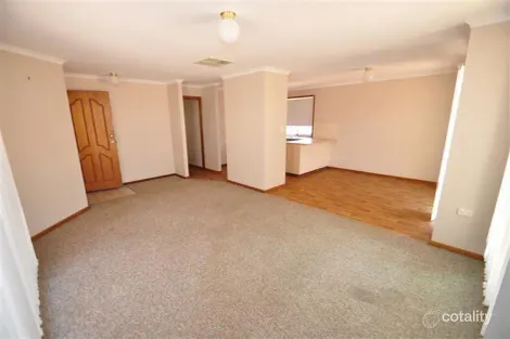 Property photo of 3A Wilaroo Street Roxby Downs SA 5725