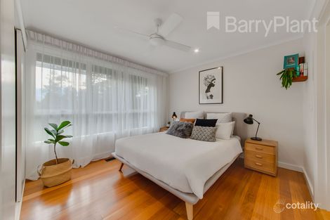 Property photo of 8 Ahern Road Pakenham VIC 3810