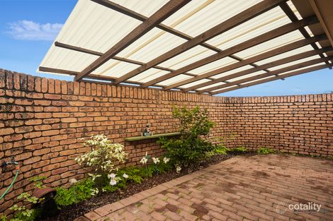 1/4 Redleaf Ct, Burleigh Waters, QLD 4220