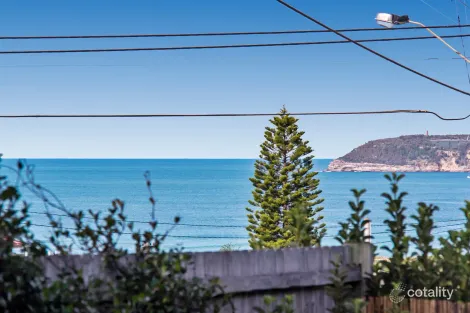 Property photo of 72 Headland Road North Curl Curl NSW 2099