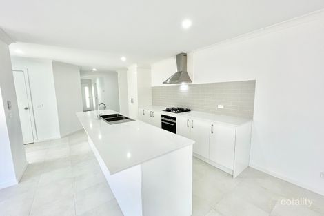 Property photo of 7 Louie Street Deanside VIC 3336