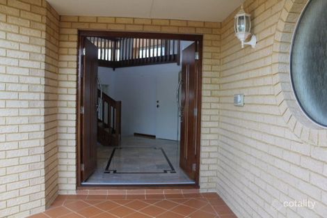 Property photo of 18 Geordie Rise Sorrento WA 6020