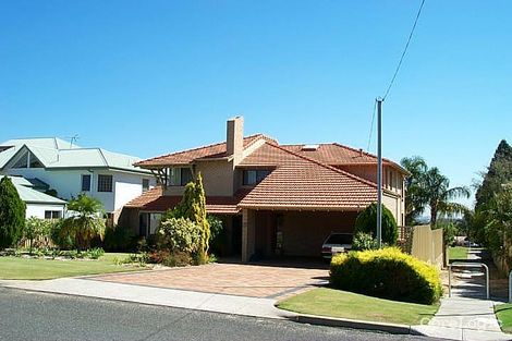 Property photo of 15 Riches Way Bull Creek WA 6149